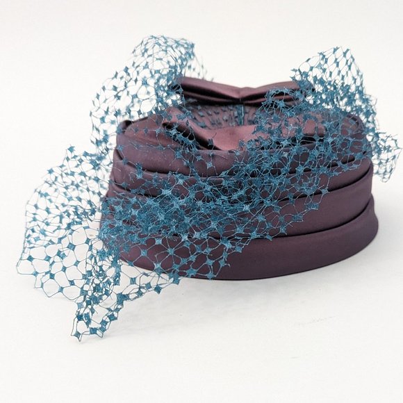 Vintage Maroon Satin Hat with Blue Veil and 3 bows - Picture 3 of 8